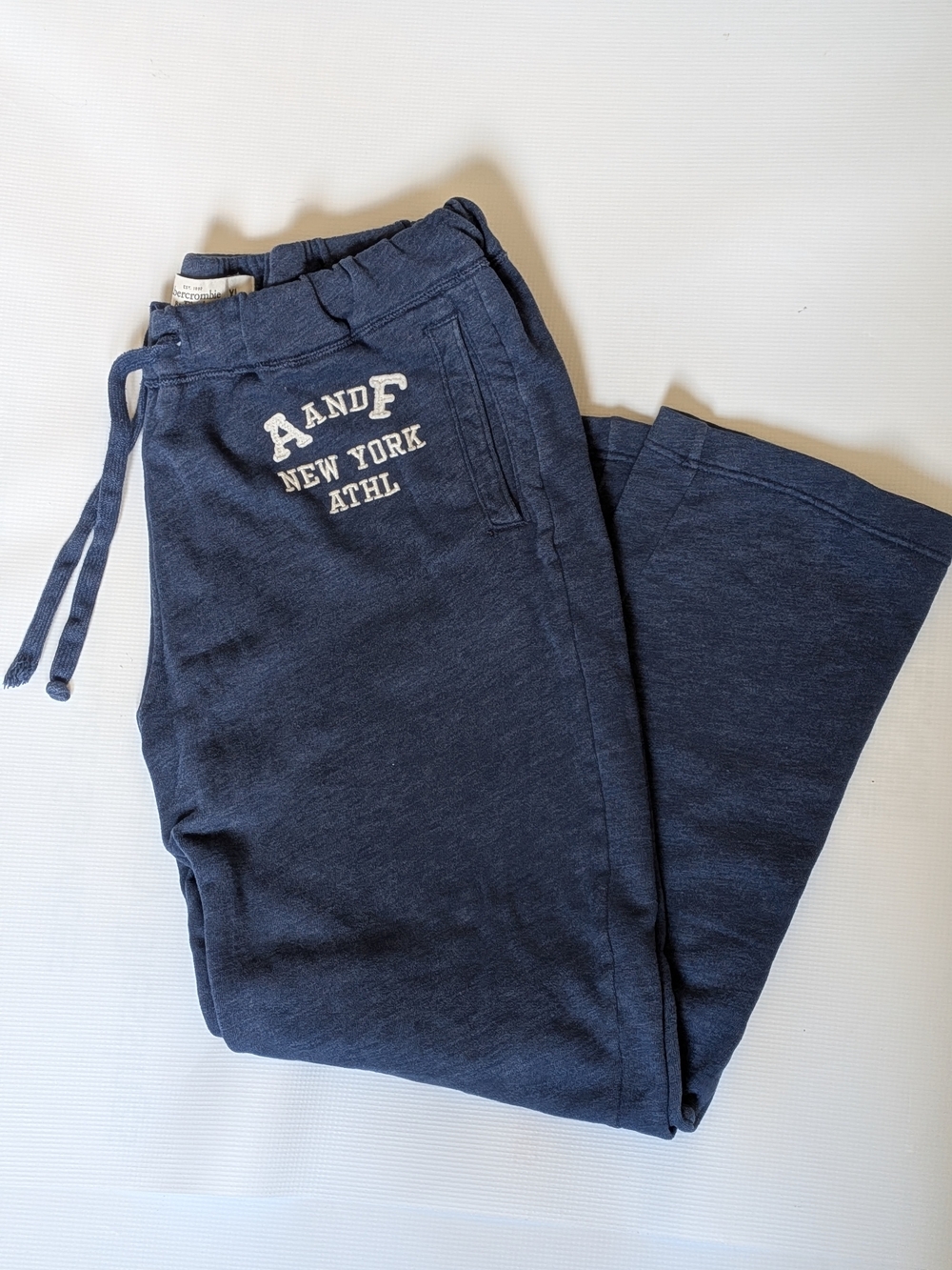 Men's XL Abercrombie & Fitch Joggers/ Sweatpants or
loungewear Navy Y2K vintage